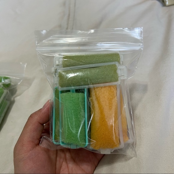 3 for $15 18-Piece Assorted Curling Rods - Picture 6 of 7